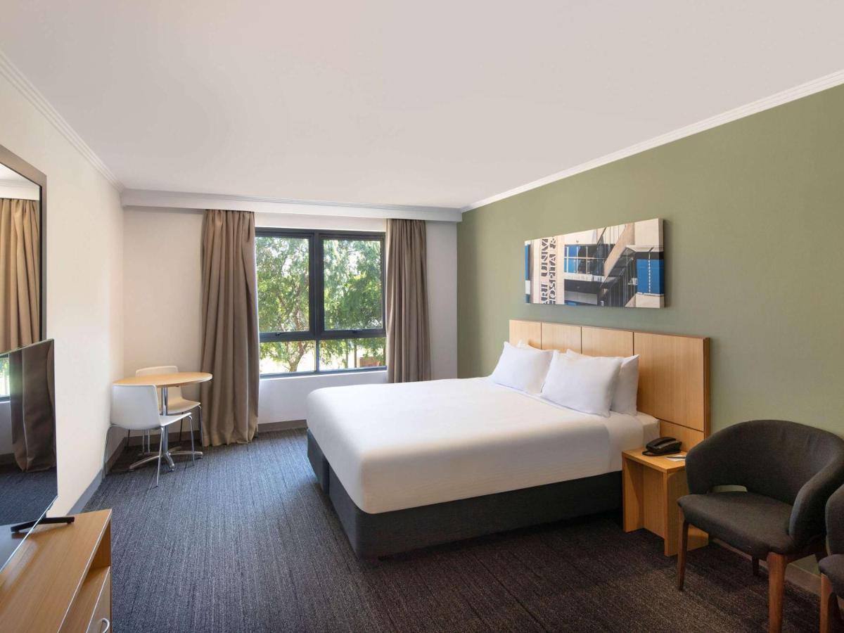 Hotel Mercure Sydney Macquarie Park Extérieur photo