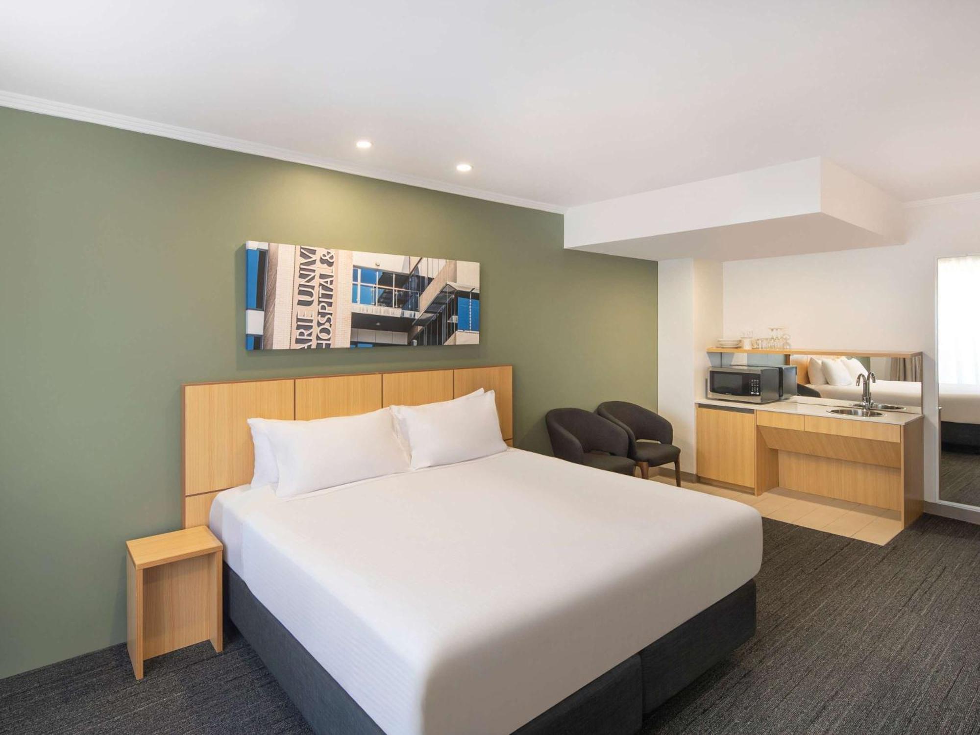 Hotel Mercure Sydney Macquarie Park Extérieur photo